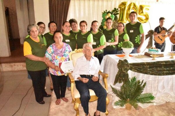 Excombatiente de la Guerra del Chaco celebró sus 105 años en San Alberto