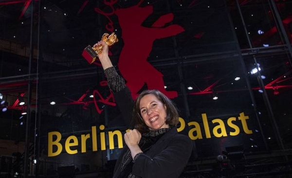 Diario HOY | Oso de Oro para la película española "Alcarràs" en una Berlinale con predominio femenino
