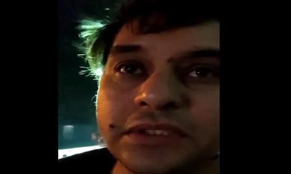 Padre se encadena frente a Palacio de Justicia implorando medicamentos para sus hijos – Prensa 5