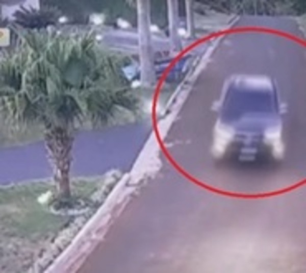 Difunden videos de la huida de presunto narco del Paraná Country Club - Paraguay.com