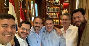 La Nación / Yamil y Nasser Esgaib pasan a Honor Colorado