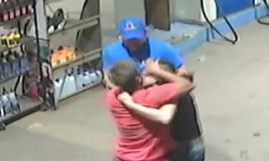 Agreden a mujer en estación de servicio en Limpio - SNT
