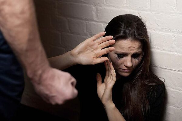 Una de cada siete mujeres sufre violencia o abuso sexual por parte de su pareja