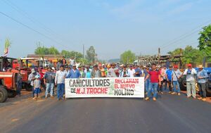 Cañicultores exigen construcción de nuevo tren de molienda  - Nacionales - ABC Color