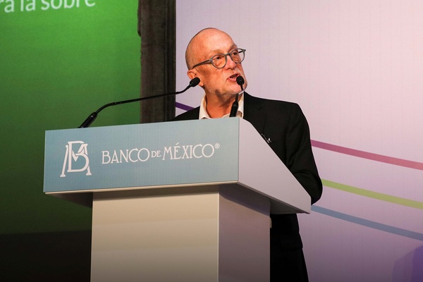 Subgobernador del Banco de México advierte "escenarios pesimistas" para 2022 - MarketData