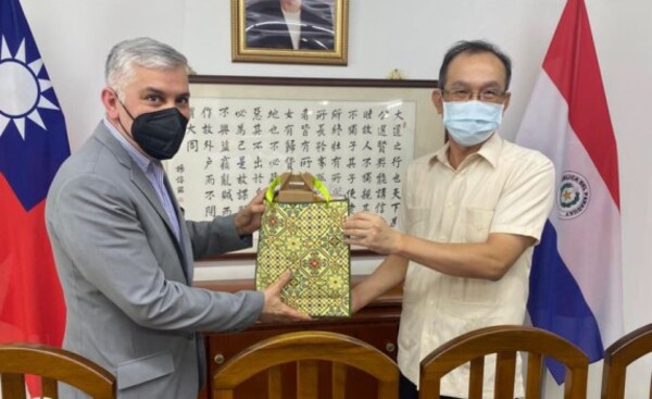 Encaran propuestas de cooperación en educación y cultura China Taiwán