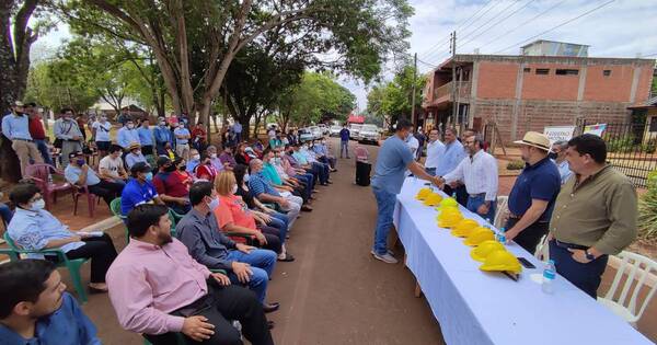 La Nación / Productores itapuenses recibieron asistencia financiera por G. 208 millones