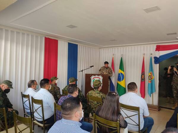 Crónica / Gobernador de Amambay interrumpió discurso para pedir justicia por su hija