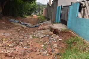 Vecinos de Ñemby claman reparación de calle - Nacionales - ABC Color
