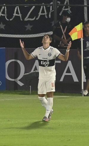 Olimpia: Paiva, en la cresta de la ola - Fútbol - ABC Color