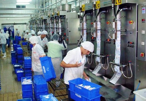 Diario HOY | Industrias lácteas tendrán stock hasta mayo, pero les preocupa los próximos meses