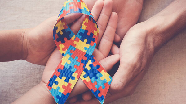 Día Internacional del Síndrome de Asperger: Salud lanza campaña “Haz espacio”