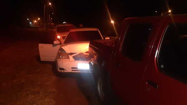 Militar ebrio al volante choca contra camioneta al mando del intendente de Carmen del Paraná