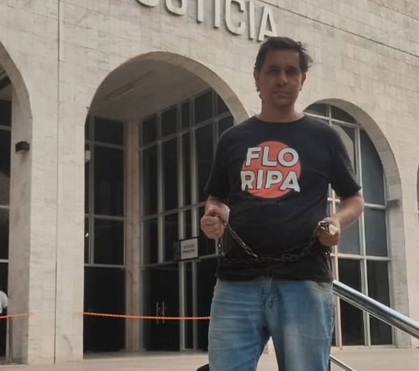 Otorgan fallo a padre de familia para compra de medicamentos a sus hijos