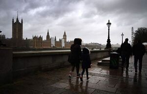Tormenta Eunice con vientos de 195 KM/h sacude Londres - Mundo - ABC Color