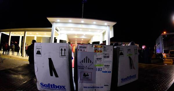 La Nación / Llegaron 72 mil dosis de las vacunas pediátricas de Pfizer