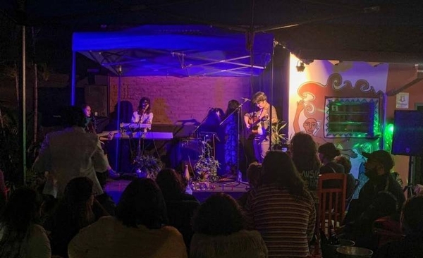 Diario HOY | La Serafina arranca temporada 2022 con música y baile en su patio