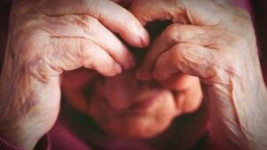 Crueldad sin límites: Rescatan a una abuelita que vivía en cautiverio y era maltratada - Megacadena — Últimas Noticias de Paraguay