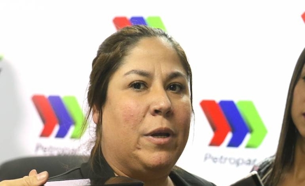 Diario HOY | Caso agua tónica: Con una chicana Patricia Samudio vuelve a suspende su preliminar