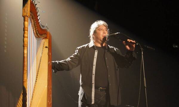 Crónica / ¡Arpista paraguayo! "Estoy dolido por la falta de interés hacia los artistas"