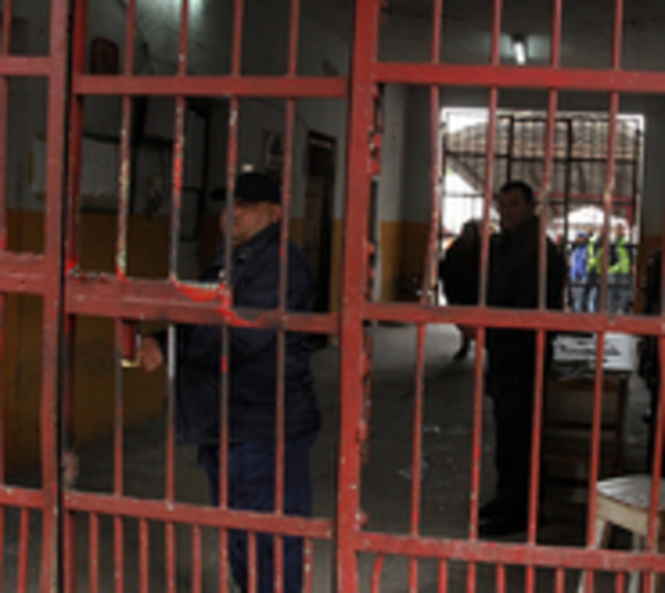 Coronel Oviedo: Recluso muere a causa del covid-19 - Paraguay.com