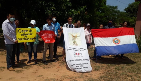 Solicitan reposición de rubros de la dirección en colegio en San José de los Arroyos - Noticiero Paraguay