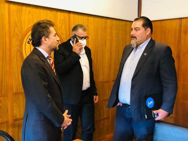 Quieren concretar Duty Free en Presidente Franco - La Clave