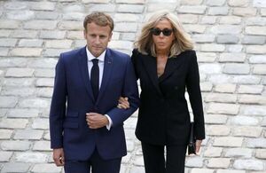 Brigitte Macron presenta una querella contra quienes dicen que es transgénero