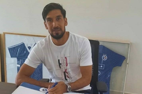Diario HOY | ‘Chelo’ Estigarribia firmó con Sol de América
