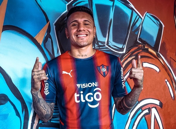 Cerro Porteño presenta a Antonio Galeano
