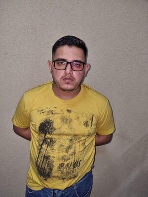 Efectivos antidrogas arrestaron anoche en un domicilio de Amambay, a uno de los supuestos sicarios del atentado en el que mataron a Bebeto, a la joven Hailé Acevedo hija de Ronald Acevedo
