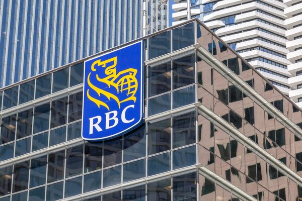 Los principales bancos canadienses «sufren» un misterioso apagón durante varias horas