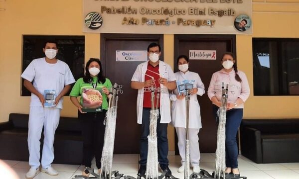 Servicio de oncología recibe importante donación para aumentar asistencia a pacientes