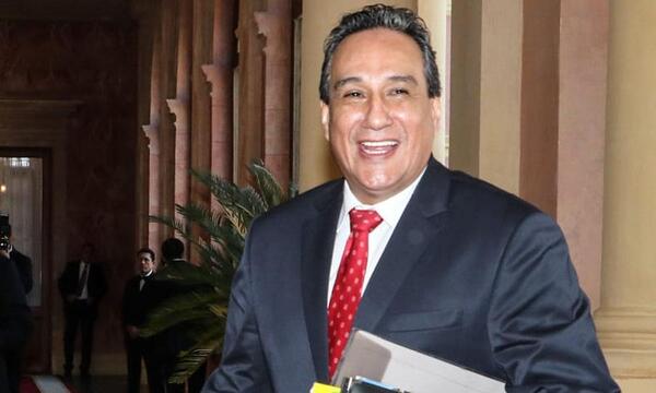 2.000 alumnos se vieron afectados después de que Hugo Javier haya eliminado 18 rubros de escuelas – Prensa 5