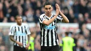 Crónica / Miguel Almirón tuvo minutos en el Newcastle