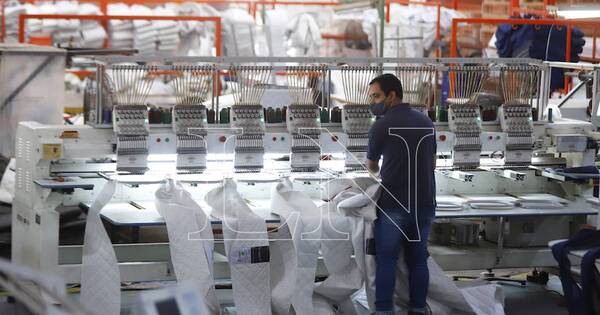 La Nación / Grupo Sueñolar: la empresa que crece con su entorno