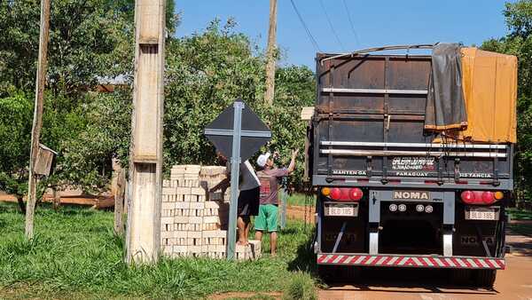 Cerca de 600 empleos generarán las construcciones de viviendas en Canindeyú - .::Agencia IP::.