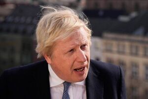 Boris Johnson dice que Rusia planea la “mayor guerra en Europa desde 1945″ - Mundo - ABC Color