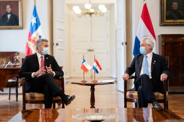 Tras reunión de Abdo y Piñera, ambos países refuerzan alianza estratégica