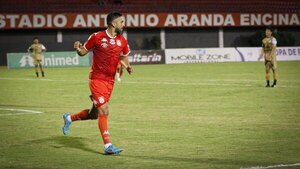 Santiago Salcedo, el goleador que sigue vigente y agiganta su leyenda