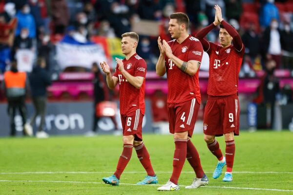 El líder Bayern Múnich remonta para ganar al colista Greuther Fürth - Fútbol - ABC Color