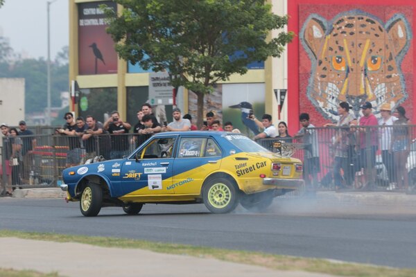 Los históricos y su show aparte en la Costanera