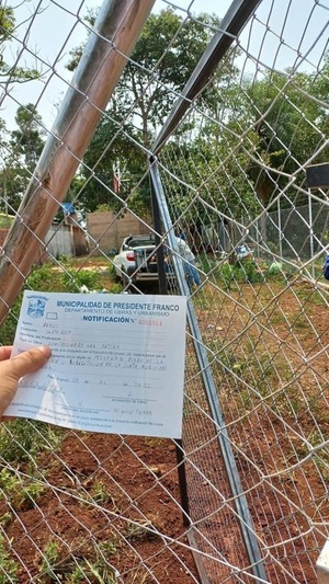 Fiscal de obras quiso notificar sobre suspensión de construcción irregular y fue agredido verbalmente