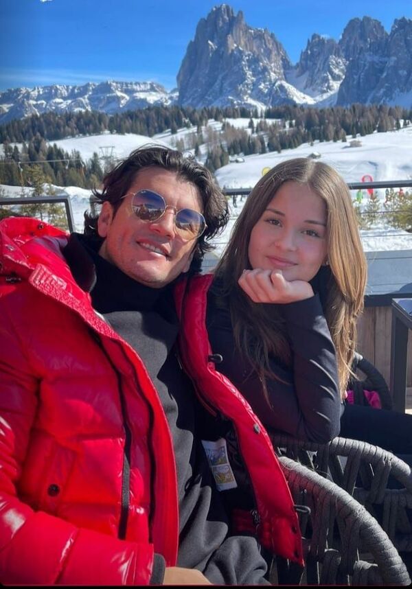 Nelson Haedo Valdez y su familia están de vacaciones en los Alpes italianos - Gente - ABC Color