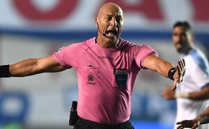 El curioso caso de Néstor Pitana, árbitro que pitará a Olimpia en Copa