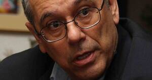 La Nación / Filósofo y cónsul general emérito, Mario Ramos presenta su libro “Filosofía para tiempos misteriosos”