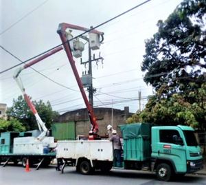 ANDE logró reponer el 90% del servicio eléctrico en ciudades afectadas por el temporal - .::Agencia IP::.