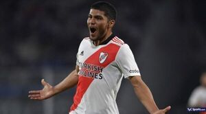 Robert Rojas volvió a la titularidad de River con un gol