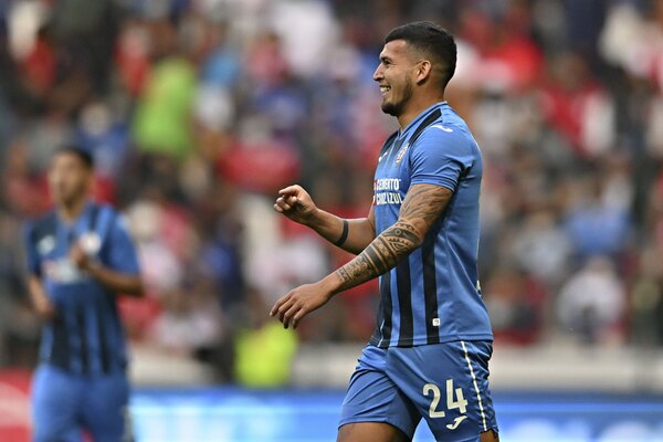 Juan Escobar, gol y asistencia ante el Toluca de Braian Samudio