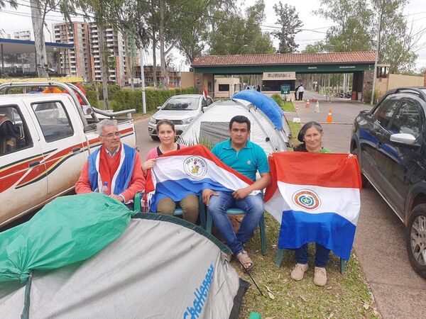 Estrenan corto documental sobre conflicto en Surubi-i - Cine y TV - ABC Color